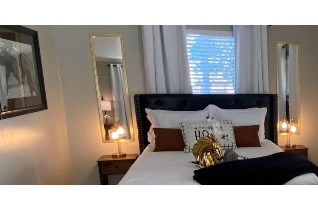 Stunning Cozy Downtown Guesthouse 샌안토니오 외부 사진