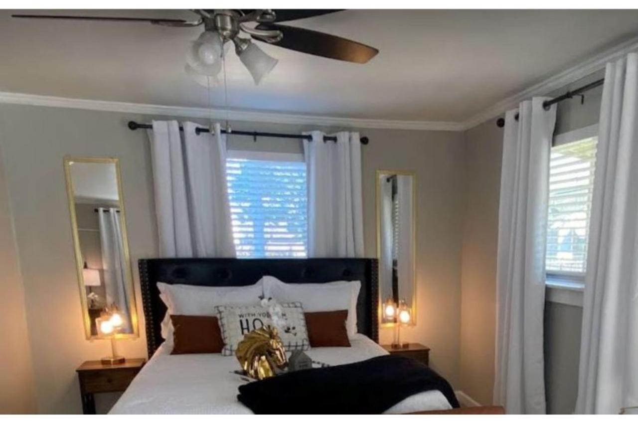 Stunning Cozy Downtown Guesthouse 샌안토니오 외부 사진